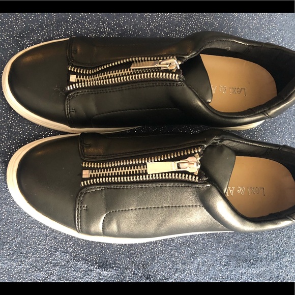 Lexi and Abbie zippered black shoes size 7 1/2 - Picture 2 of 7